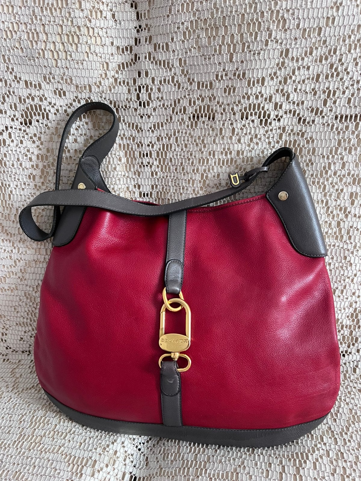 Sac DELVAUX modèle Liaison cuir rouge et gris, Enlèvement ou Envoi, Comme neuf, Rouge, Cuir