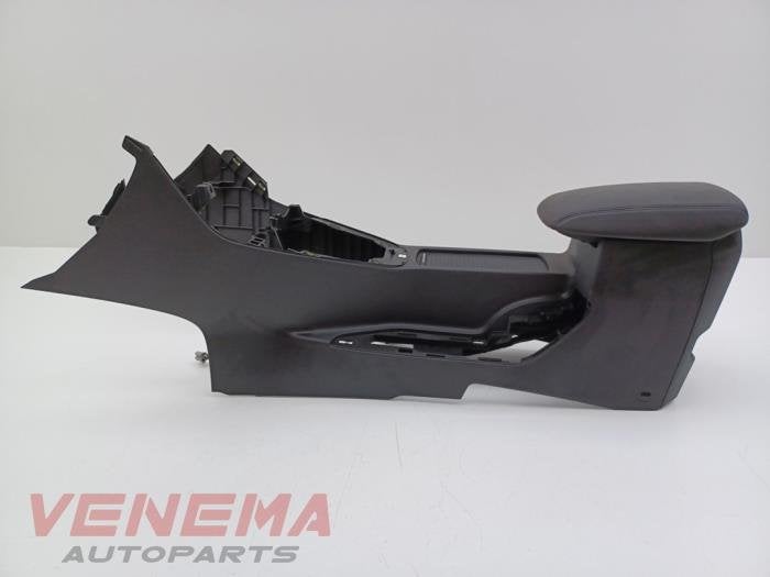 Console centrale d'un Ford Focus, -, 3 mois de garantie, -, -