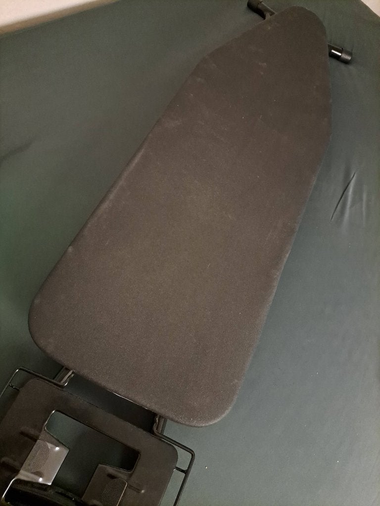 une petite planche à repasser, Enlèvement, Comme neuf, Fer à repasser avec cordon