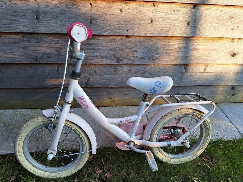 Volare fietsje met zijwieltjes, Enlèvement