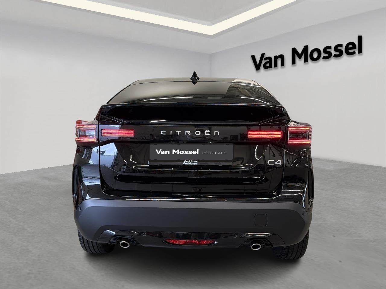 Citroen C4 Hybrid 145 ch Automatic MAX, Auto's, Citroën, Stof, Gebruikt, https://public.car-pass.be/vhr/f1bcd321-397d-477c-8c12-21e8e341ab4e