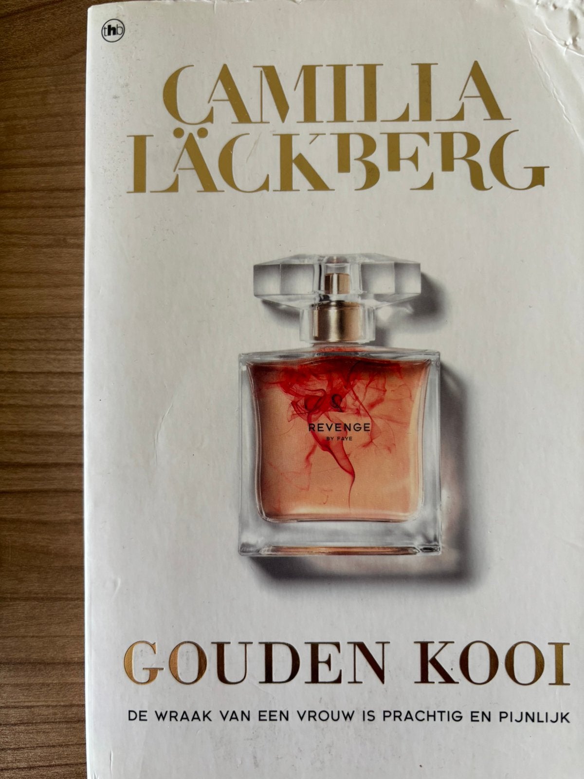Camilla Läckberg - Gouden kooi, Ophalen of Verzenden, Gelezen, Camilla Läckberg