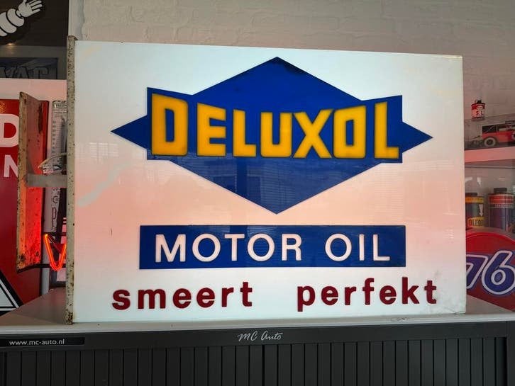 Deluxol Motor Oil Lichtbak Reclamebord