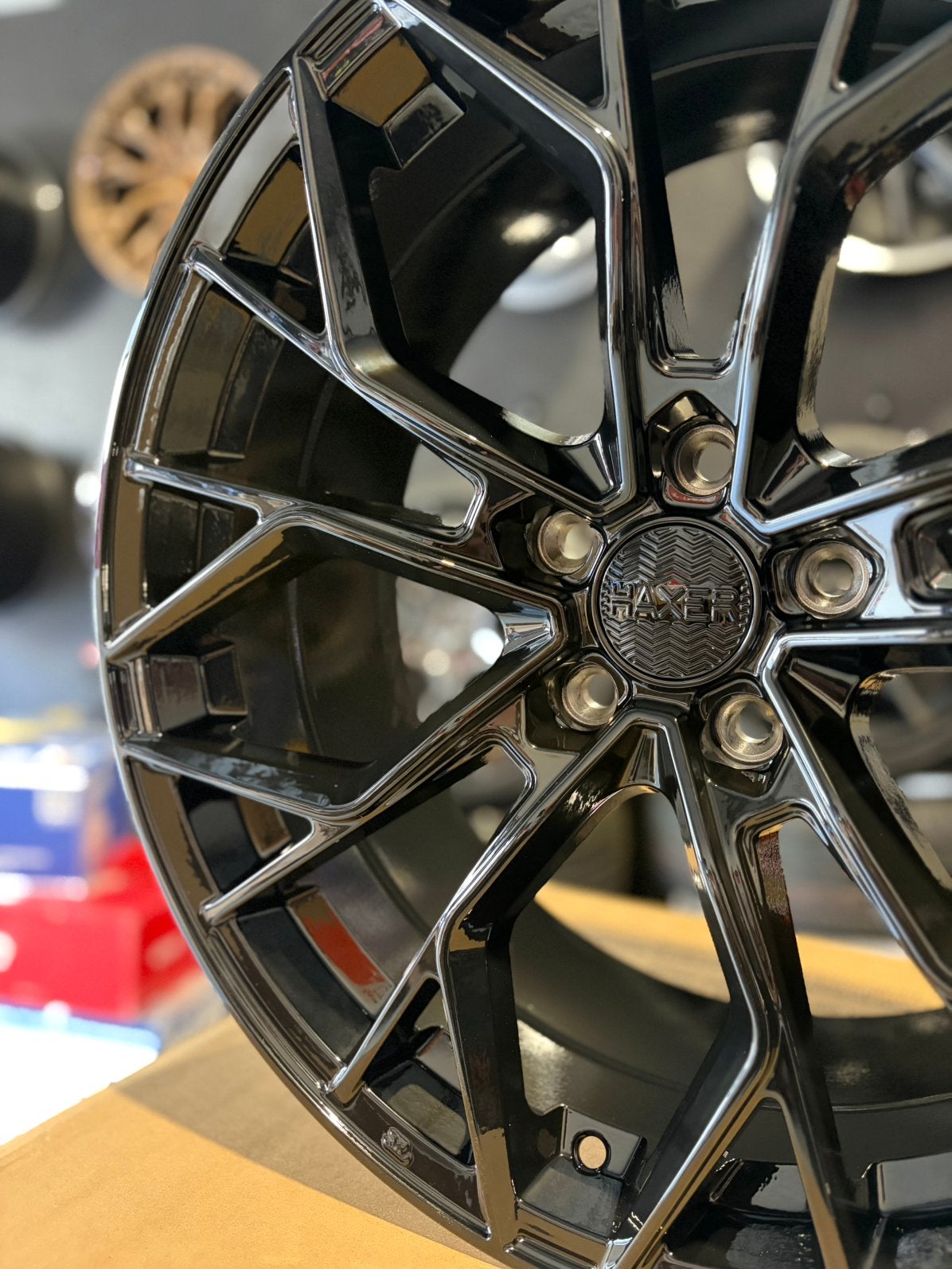 19” haxer hx041, Enlèvement
