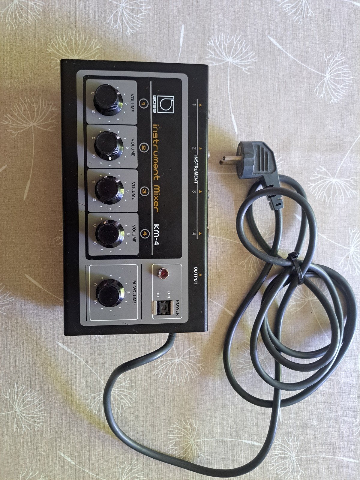 Mixeur d'instruments Boss KM-4 vintage japonais, Enlèvement ou Envoi, Utilisé, Volume