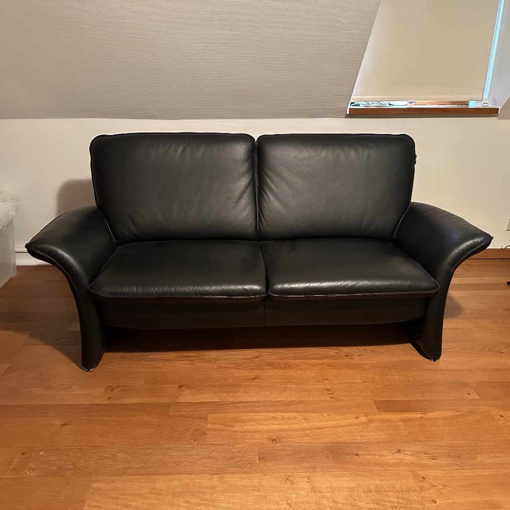 zwarte lederen sofa, Ophalen, MODERN, 150 tot 200 cm, Tweepersoons