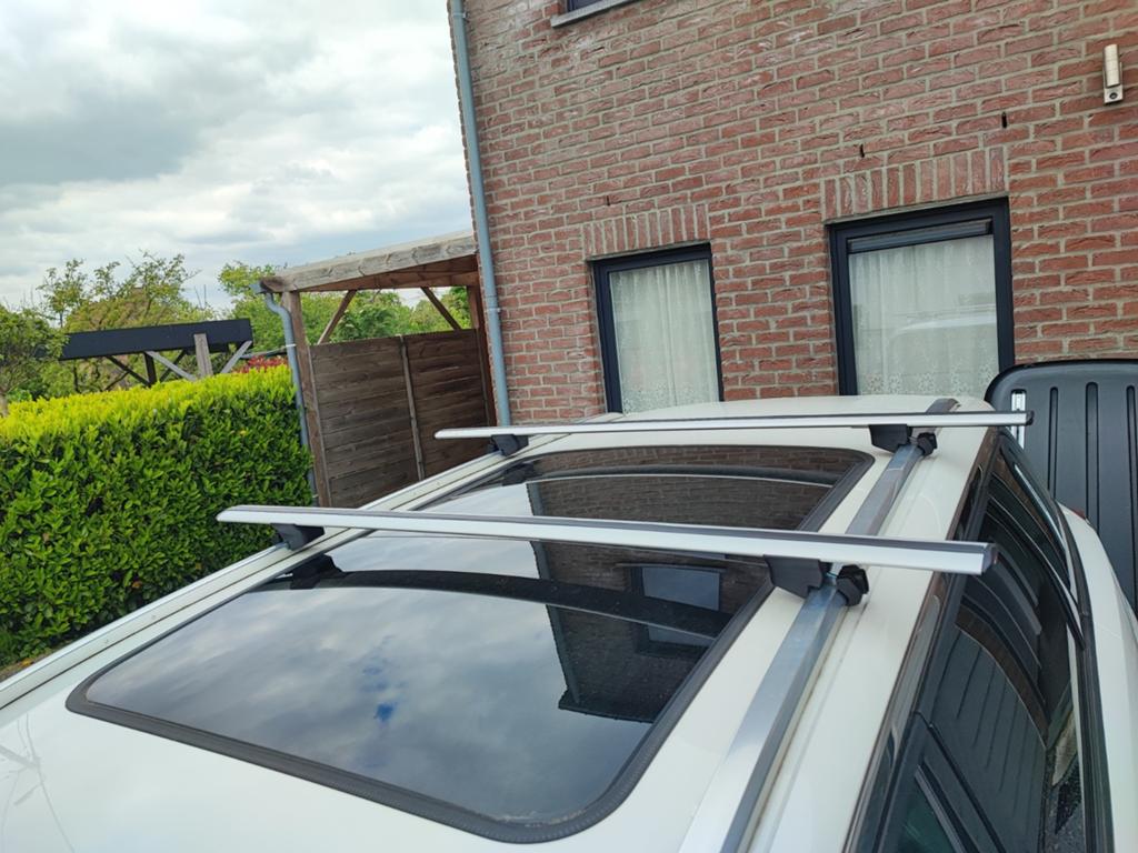Barre de toit Peugeot 5008 marque alpine, Enlèvement