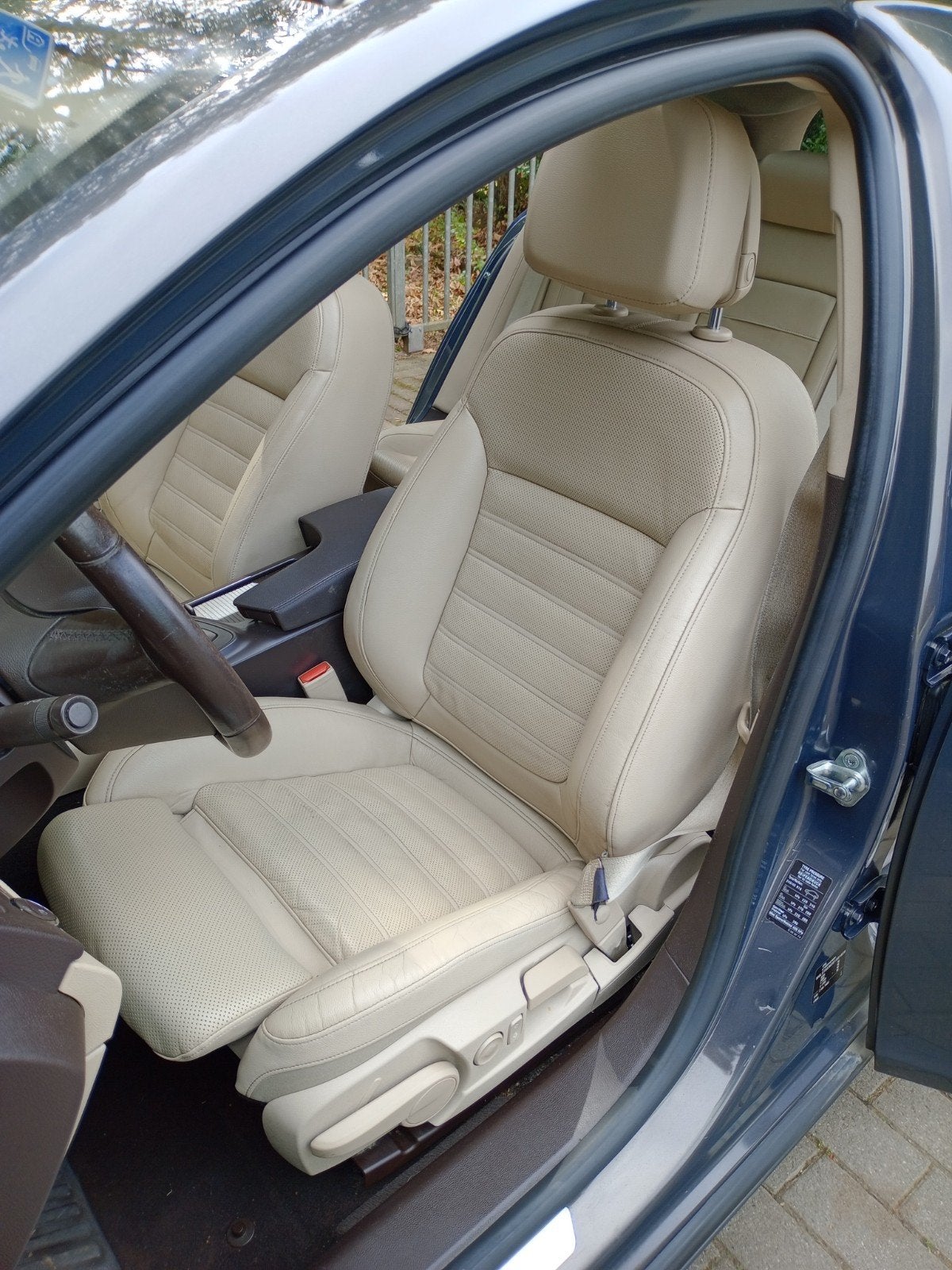 Opel Insignia  luxe 2013 Sièges chauff 2L cdt 221km, Cuir, Euro 5, Achat, Beige