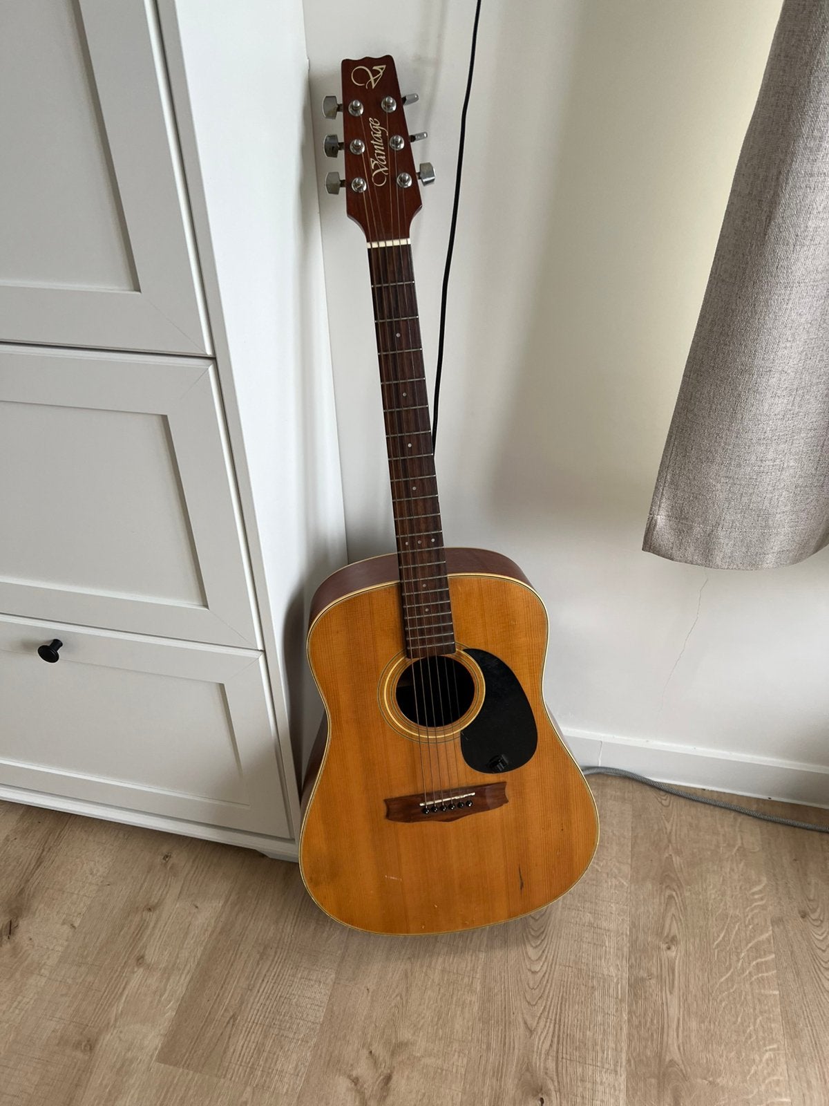 Vantage vs-15 gitaar, Musique & Instruments, Instruments à corde | Guitares | Électriques, Enlèvement