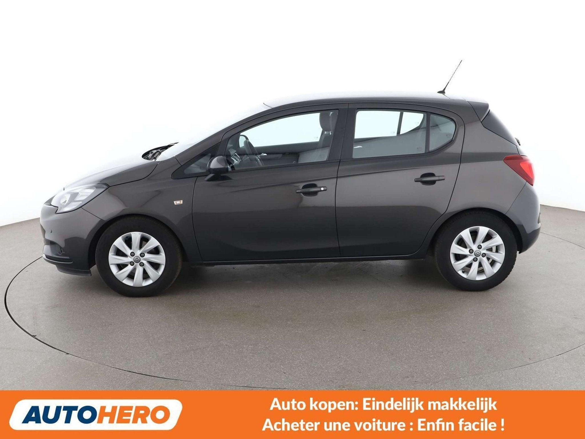 Opel Corsa 1.4 Edition (bj 2016), Auto's, https://public.car-pass.be/vhr/cc561b0b-f6fc-4f2f-b279-2bf83e856f18, Stof, Overige brandstoffen