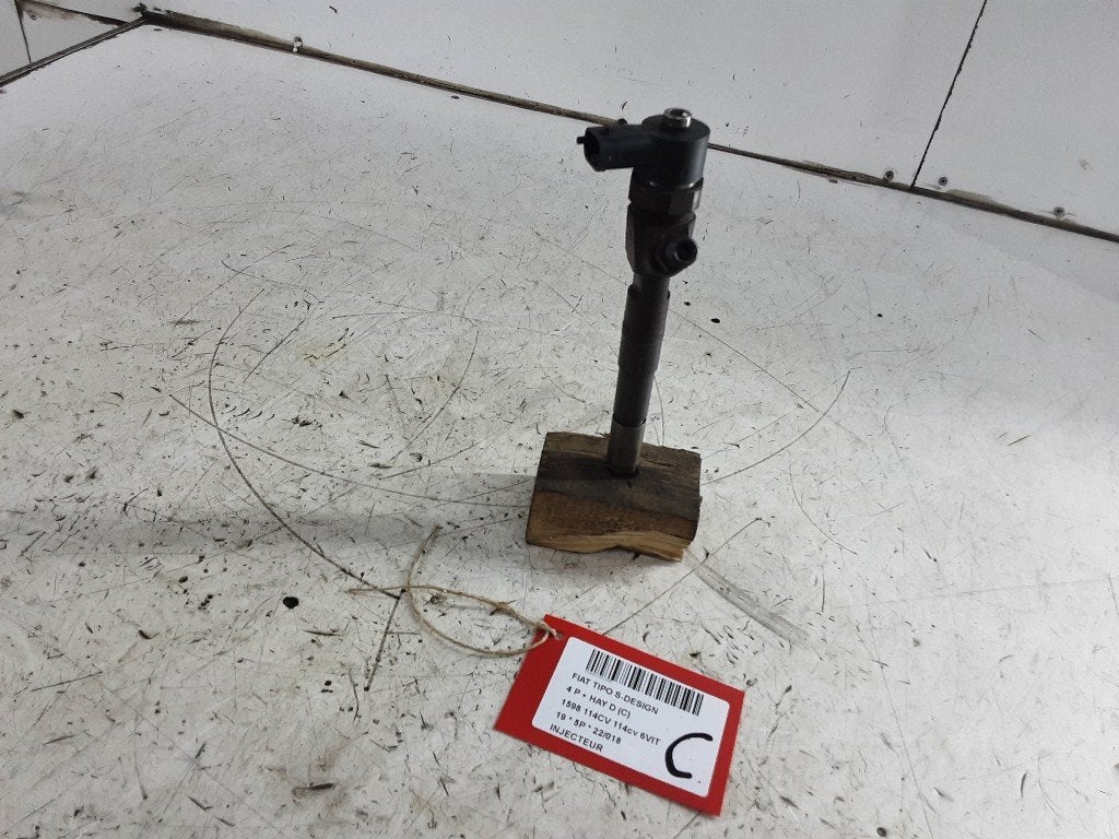 INJECTEUR Fiat Tipo (356H / 357H) (0445110524), FCA Germany GmbH, IPC D1-09 Bahnhofsplatz
65423  Rüsselsheim am Main, DE, Utilisé