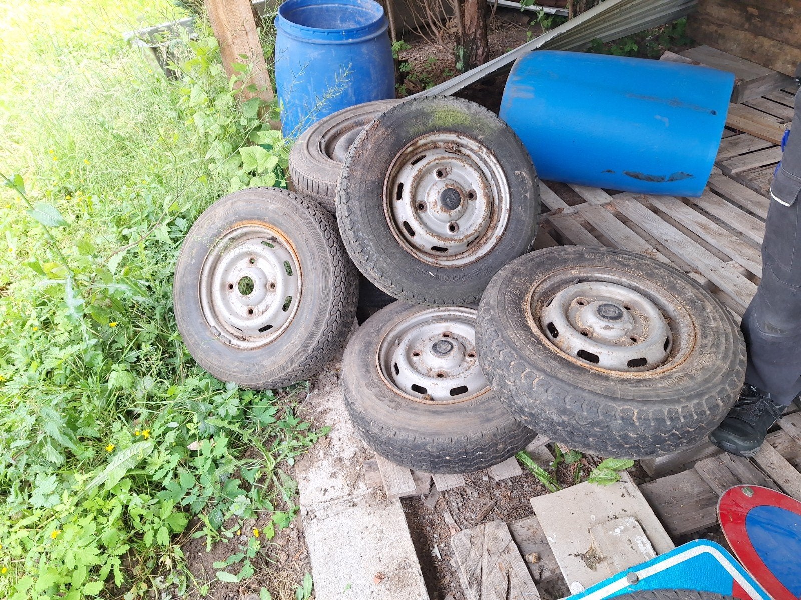 4 anciennes jantes Renault utilitaire 14 pouces, 14 pouces, Pneus et Jantes, Pneus été, Véhicule utilitaire