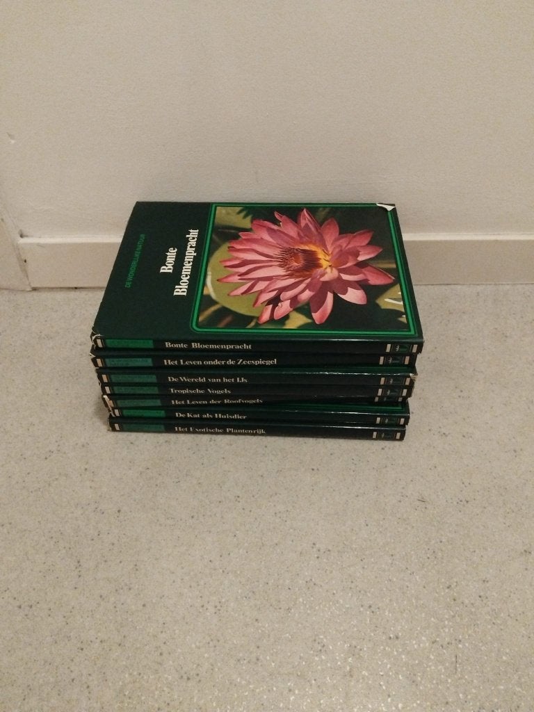 Kavel van 7 natuurboeken: De Wonderlijke Natuur – Lekturama, Boeken, Ophalen, Gelezen, Natuur algemeen, Lekturama