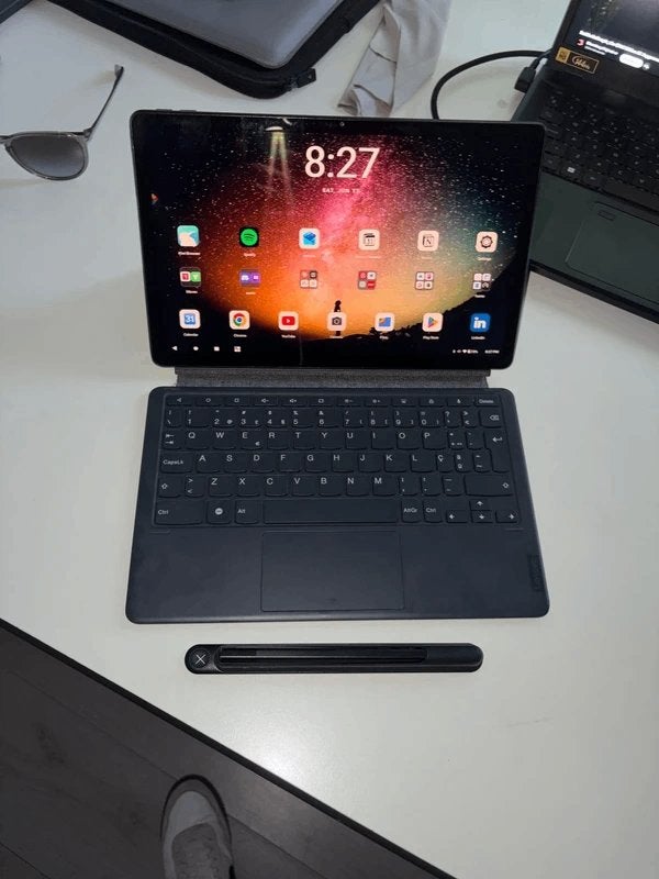 Lenovo TB-J606F, 11 pouces, Utilisé, 128 GB, 4 GB ou moins