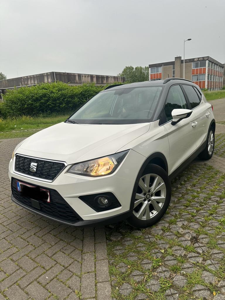 Seat arona 1.0 boite automatique DSG prete a immatriculer, Autos, Achat, Alcantara, 5 portes, 5 places