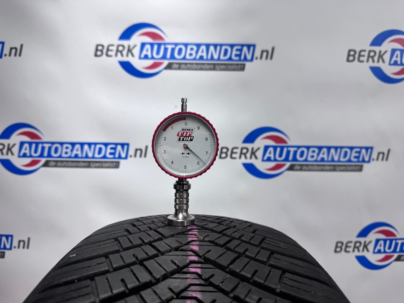 2x Kumho Solus 4S HA32 225/50 R18 95V 225/50/18 2255018 (pri, Auto-onderdelen, Banden en Velgen, 18 inch, Gebruikt, -, -