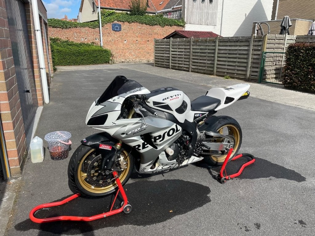 Honda cbr 1000rr fireblade circuit, Motoren, Gebruikt, 1000 cc, Handgeschakeld, ABS