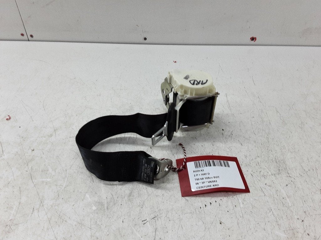 CEINTURE DE SECURITE ARRIERE DROITE A3 (8P1) (8P3857805B), Auto-Union-Straße  1,
85057  Ingolstadt, DE, Info@audi.de, Audi, Utilisé