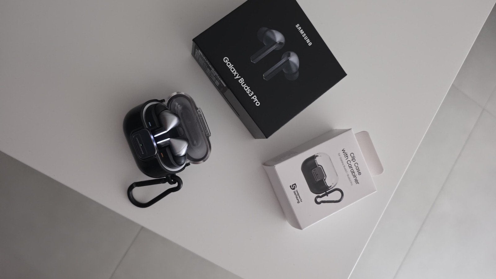 galaxy buds 3 pro presque pas utilisé, Télécoms, Téléphonie mobile | Écouteurs, Enlèvement