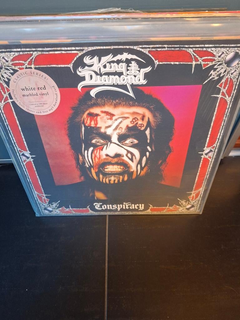 lp-king diamond-conspiracy-ltd white red marbled vinyl, Beschermende buitenhoes, 2020 tot heden, Ophalen of Verzenden, Zo goed als nieuw