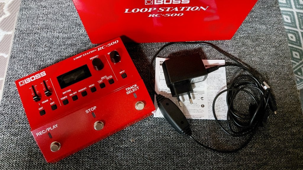 BOSS LOOPER 2 TRACKS RC-500, Musique & Instruments, Effets, Enlèvement ou Envoi, Comme neuf, Volume