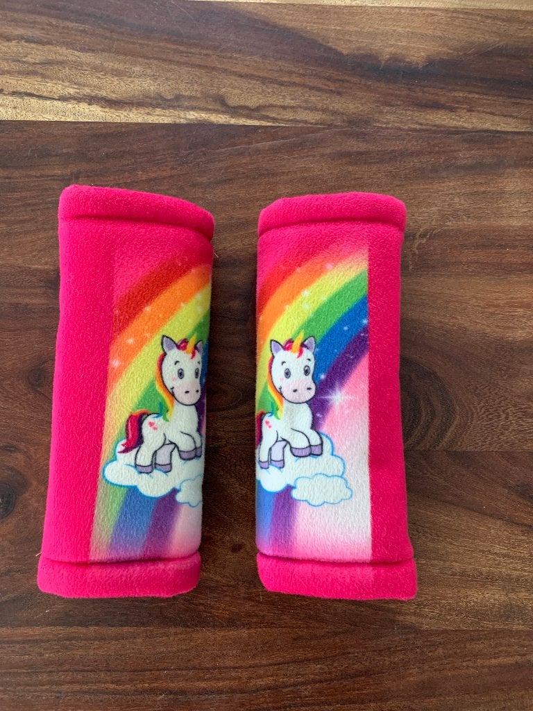 ♫ Set van 2 gordelhoezen (Eenhoorns & regenbogen), Ophalen of Verzenden, Gebruikt, 1 kind, Overige merken