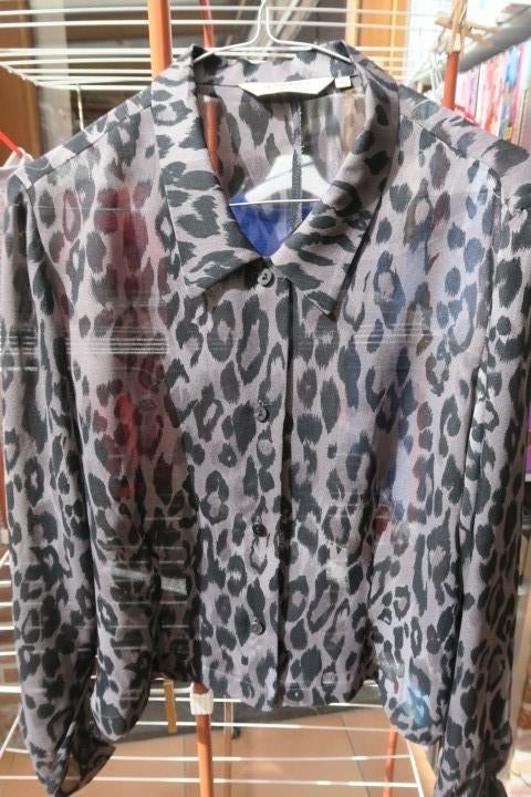 Andres bloesje zwart grijs print mt 42, Kleding | Dames, Zwart, Maat 42/44 (L), Nieuw, Ophalen of Verzenden