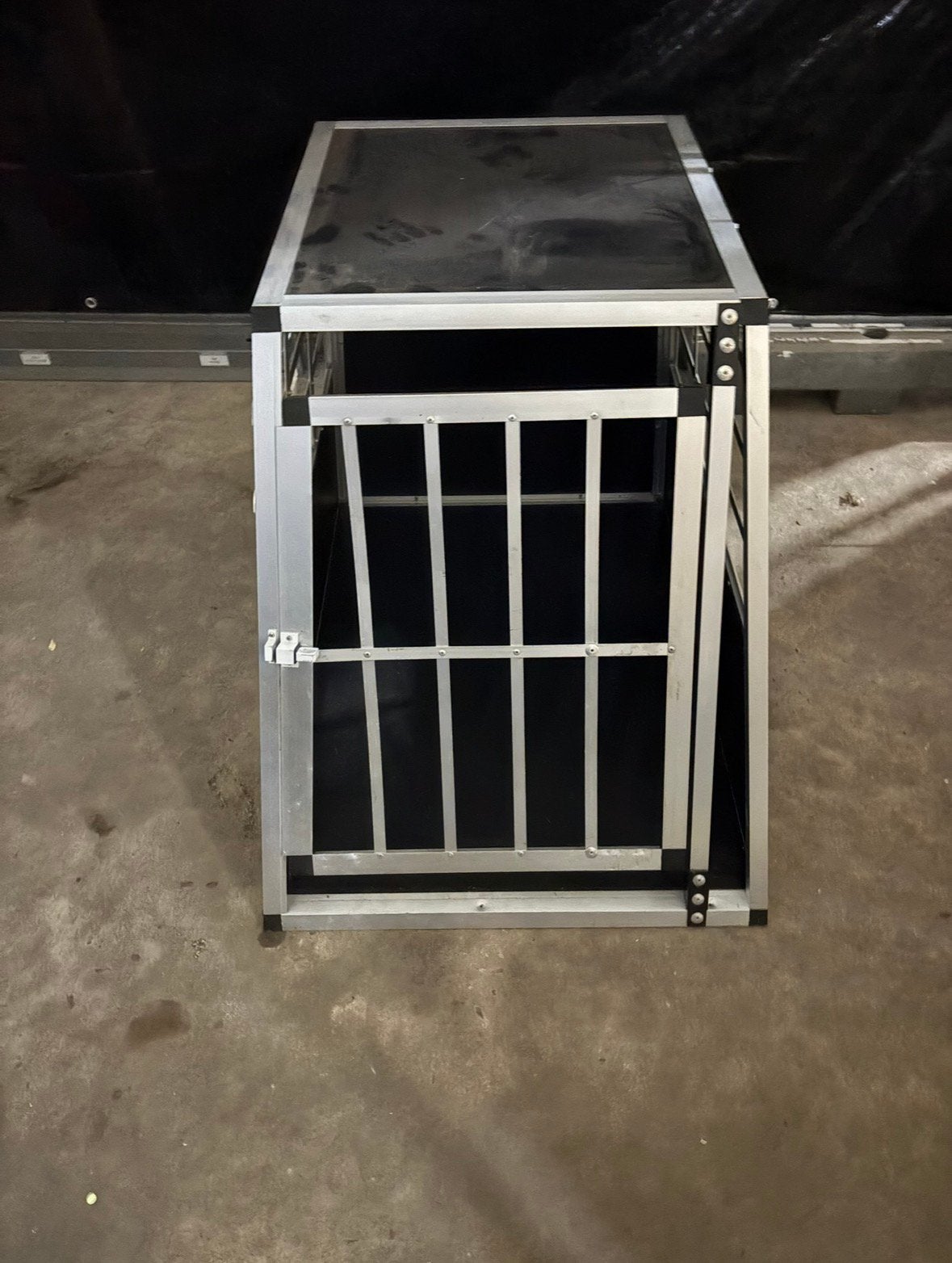 Bench, Dieren en Toebehoren, Hondenhokken, Ophalen, Hondenkennel, Gebruikt, 65 tot 100 cm
