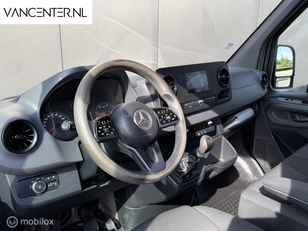 Mercedes Sprinter 314 2.2 CDI 140PK L2H2 Carplay Trekhaak, Auto's, Voorwielaandrijving, Stof, Gebruikt, 2000 kg