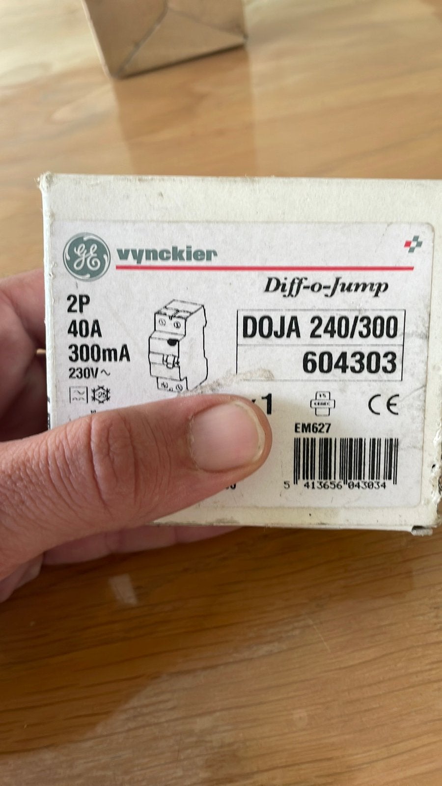 Vynckier diffirentieel schakelaar diff 2P 40A 300mA type A, Enlèvement, Comme neuf