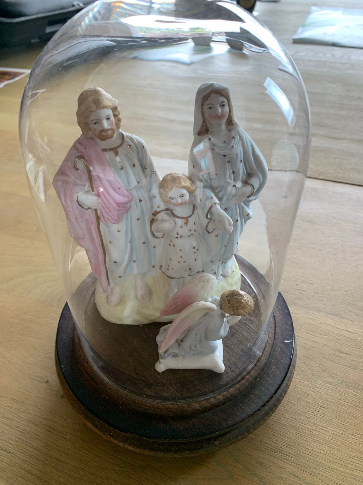 Stolp met de heilige familie, Avec pied, Enlèvement, Pierre/céramique, 18 cm