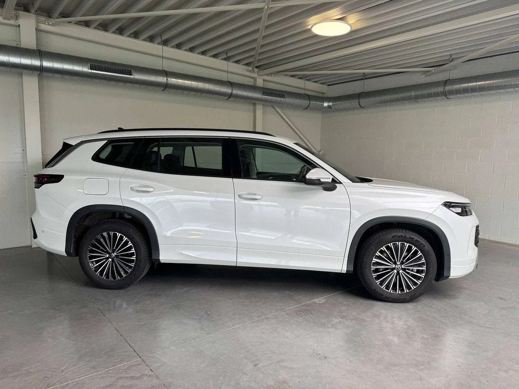 Volkswagen Tayron Tayron 1.5 eTSI mHEV ACT Life DSG 7-Plaats, Autos, Volkswagen, 144 g/km, Phares entièrement LED, Achat, 110 kW