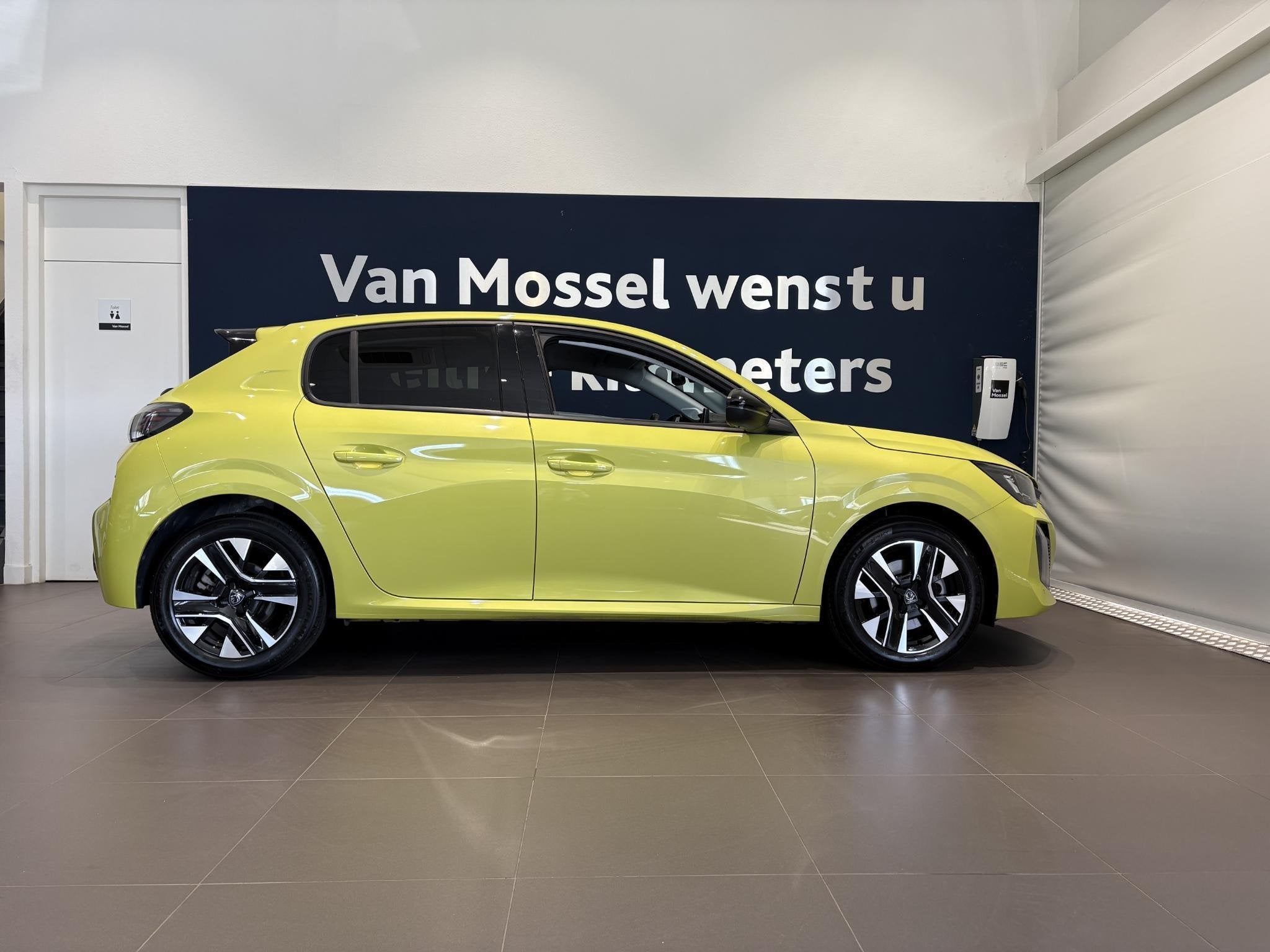 Peugeot 208 1.2 PureTech 100 MAN6 S&S Allure, Auto's, Voorwielaandrijving, https://public.car-pass.be/vhr/93b0829b-5c67-4e8b-baa9-ad4a380eeeea