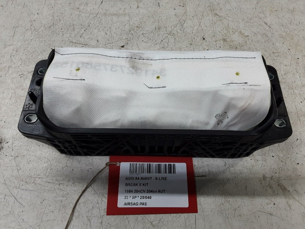 AIRBAG PASSAGIER Audi A4 Avant (B9) (8W0880204K), Auto-onderdelen, Info@audi.de, Audi, Audi AG, Gebruikt