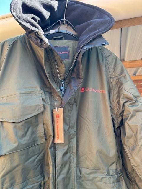 hengelsport, Watersport en Boten, Ophalen, Zo goed als nieuw, Kleding
