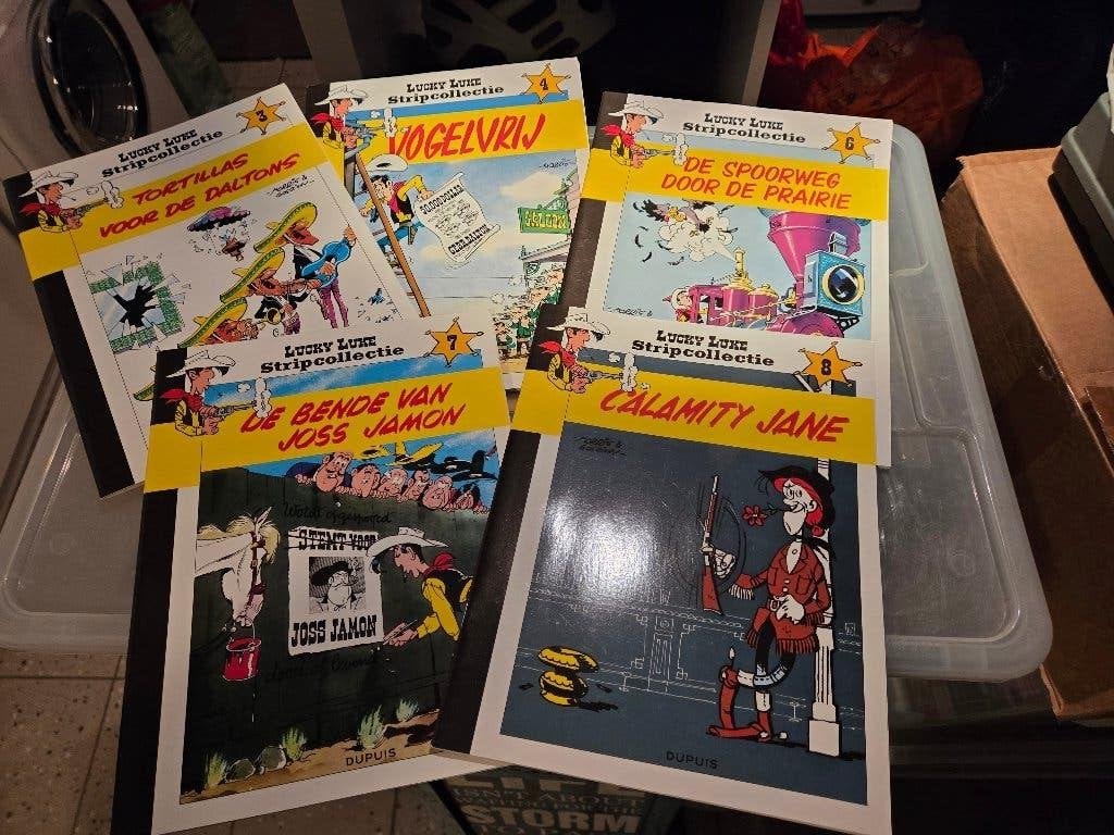 Lucky Luke strip collectie HLN x5, Ophalen, Zo goed als nieuw, Morris & Goscinny,, Meerdere stripboeken