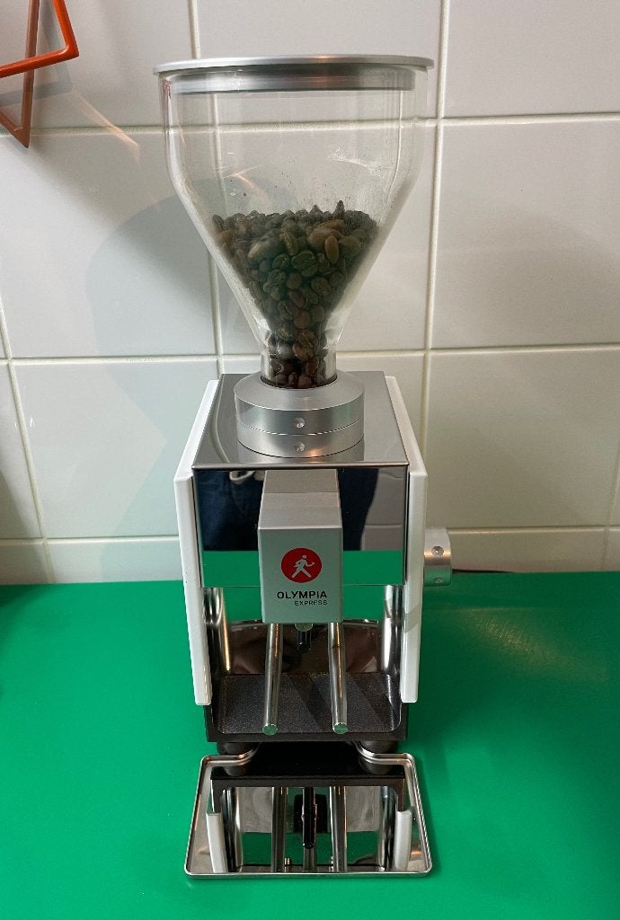 Olympia Express Moca Wit grinder koffiemolen, Electroménager, Enlèvement, Comme neuf, Autres marques, Moulin à café