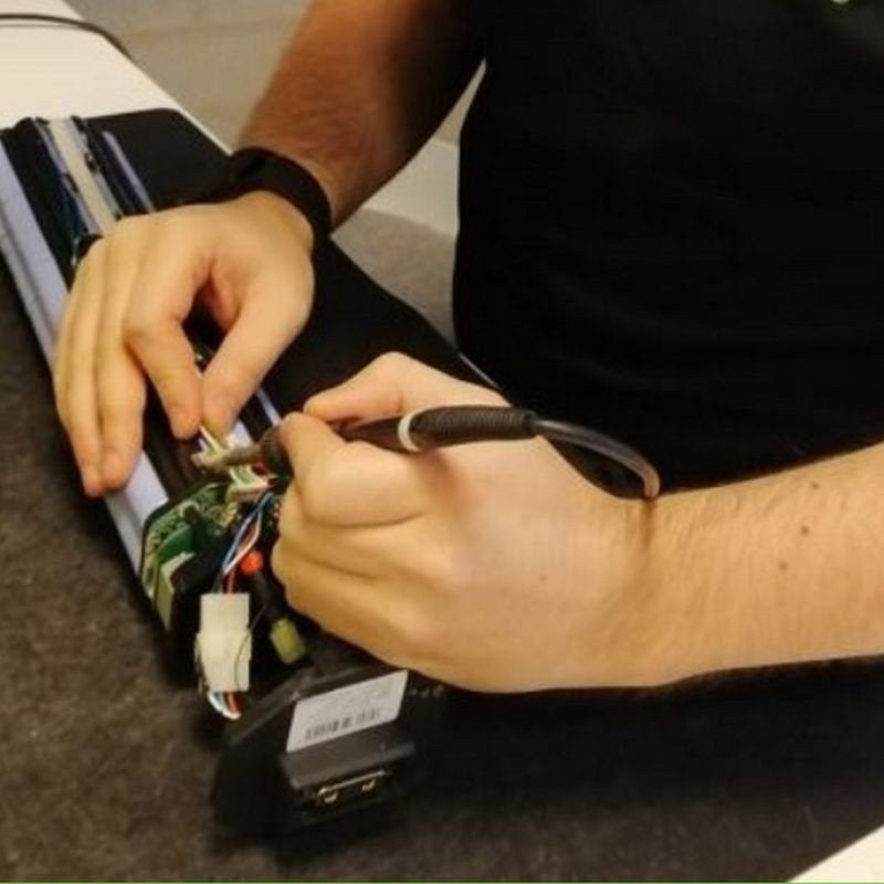 Fiets accu reparatie / onderzoek oplader / capaciteit meting, Enlèvement ou Envoi, Neuf