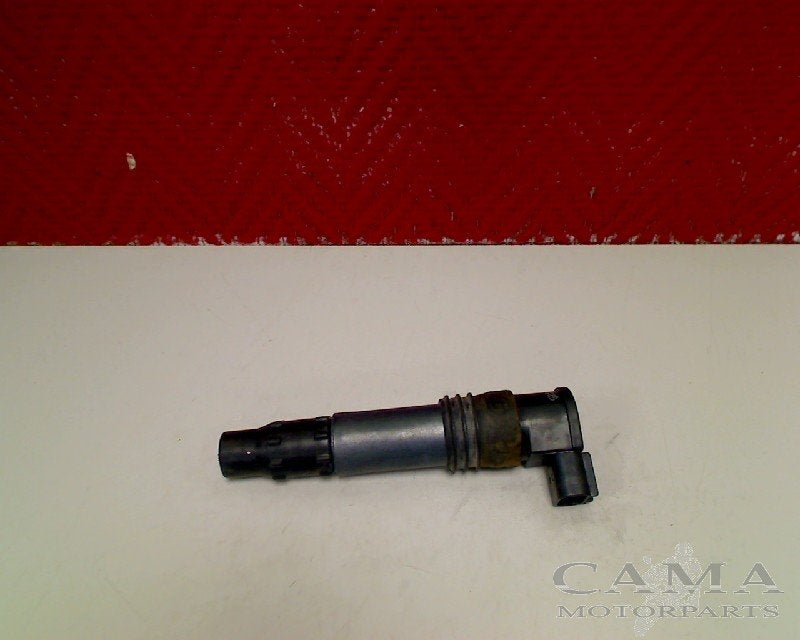 BOBINE D'ALLUMAGE GSX R 1000 2005-2006 (GSXR1000 K5 / K6), Dhr. S. di Majo, Utilisé, Info@cama-motorparts.nl, P.J. Troelstraweg 8 8
3144 CX  MAASSLUIS, NL