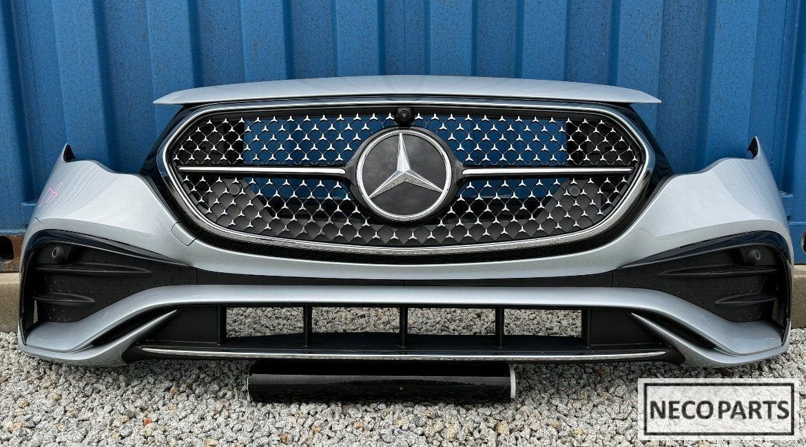 MERCEDES E-KLASSE W214 A214 AMG VOORBUMPER LEVERBAAR!!, Auto-onderdelen, Carrosserie, Spatbord, Mercedes-Benz, Gebruikt, Ophalen of Verzenden