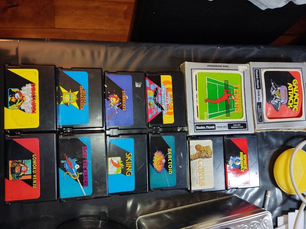 Tandy Radio Shack TRS-80 Color Computer lot Games, Computers en Software, Ophalen of Verzenden, Tandy