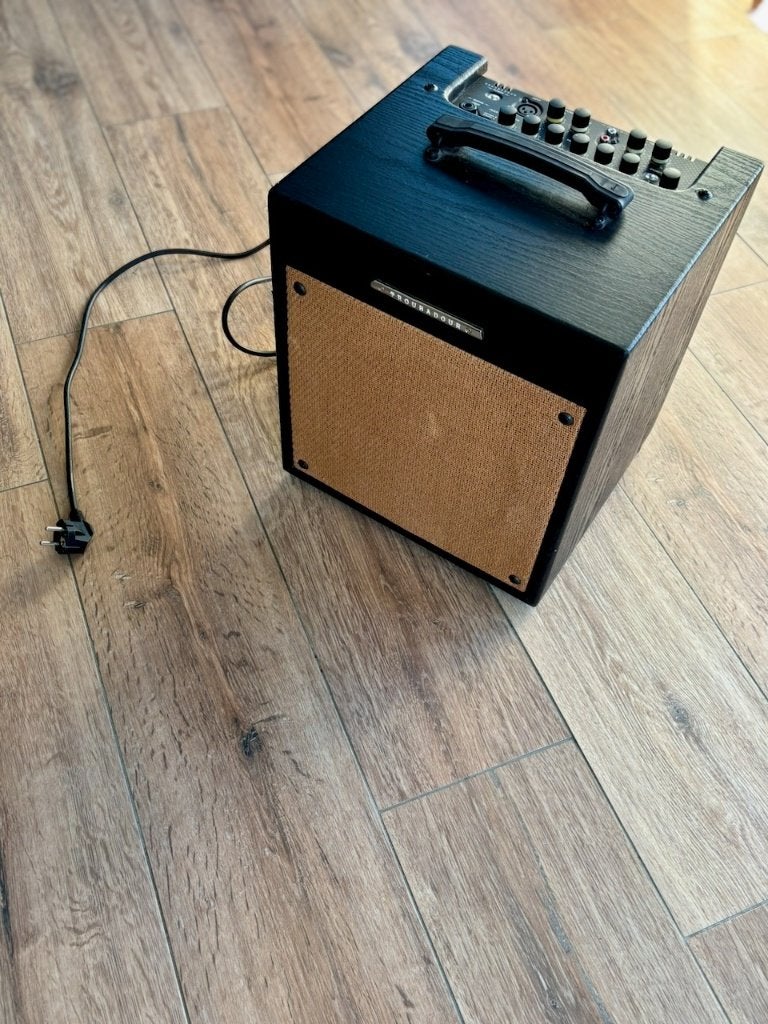 Ibanez Troubadour T35 – ampli guitare acoustique 35 W, Musique & Instruments, Enlèvement, Utilisé, Guitare, Moins de 50 watts