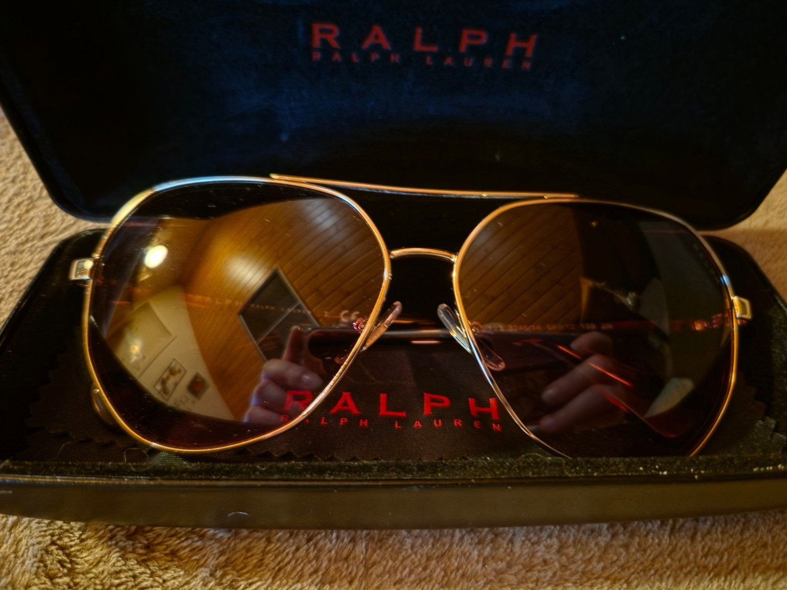 Ralph Lauren zonnebril, Handtassen en Accessoires, Ophalen, Zo goed als nieuw, Zonnebril, Ralph Lauren