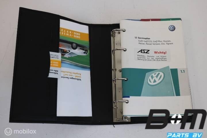 Handleiding met serviceplan Duits VW Golf 5, Gebruikt