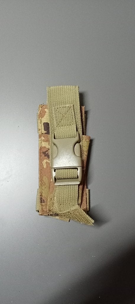 Porte garrot camo vegetato airsoft, Ophalen of Verzenden, Zo goed als nieuw