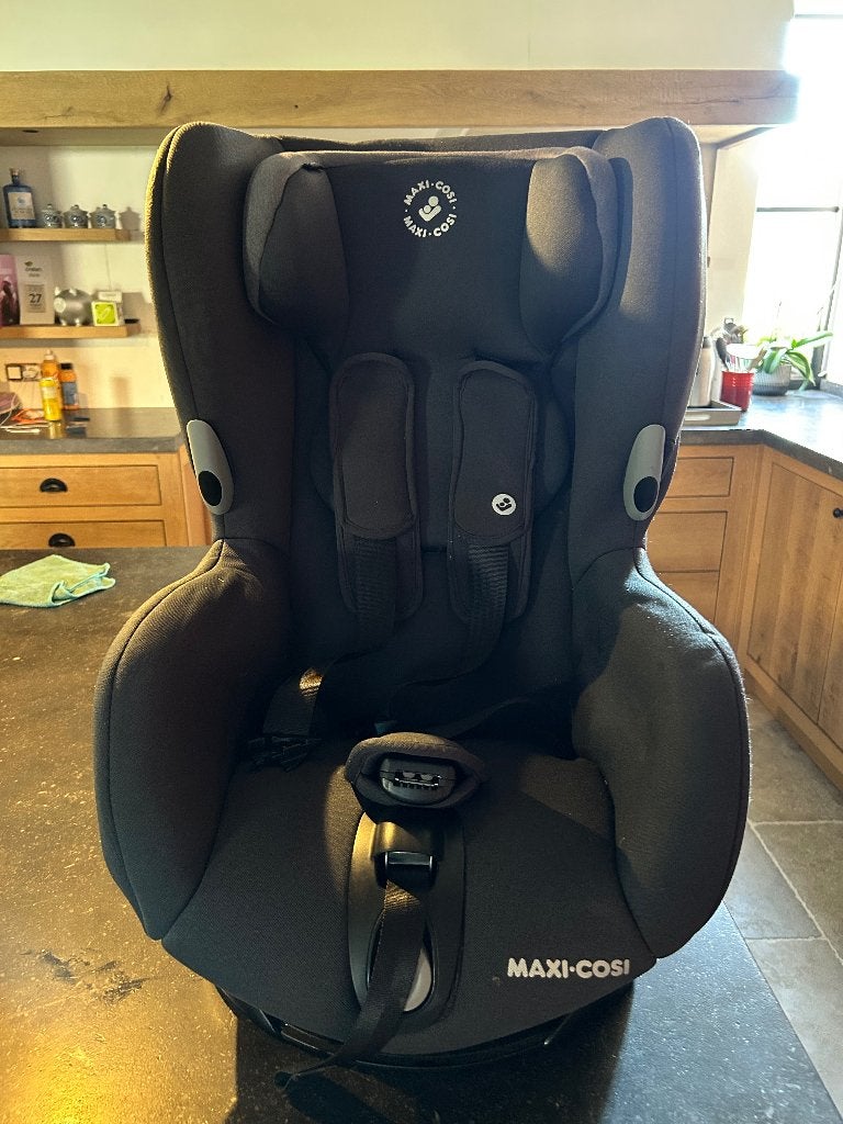 Autostoel Maxi cosi axiss, Kinderen en Baby's, Autostoeltjes, Ophalen, Autogordel, 9 t/m 18 kg, Zo goed als nieuw