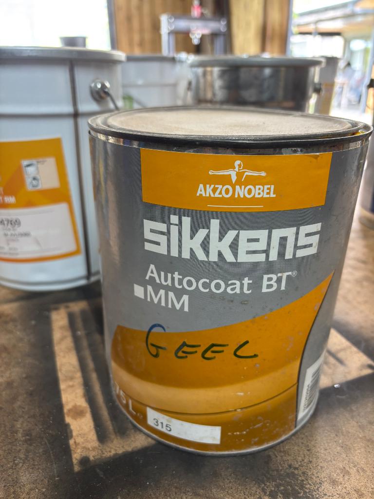Autolak in diverse kleuren, Auto diversen, Ophalen