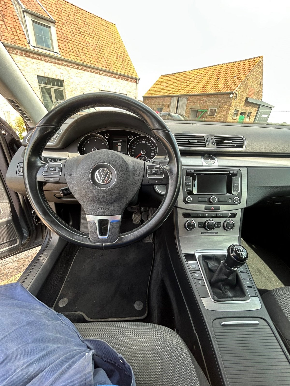 Volkswagen passat, Achat, Boîte manuelle, Noir, 5 portes