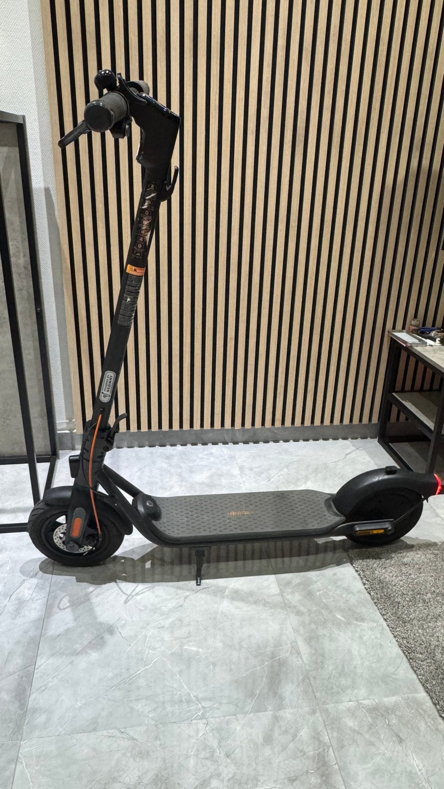 Ninebot F2 plus, Fietsen en Brommers, Steps, Ophalen, Zo goed als nieuw, Elektrische step (E-scooter)