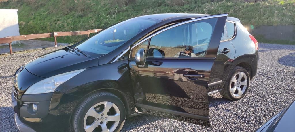 Peugeot 3008 noir 176400km,prête a immatriculé, Autos, Particulier, Achat